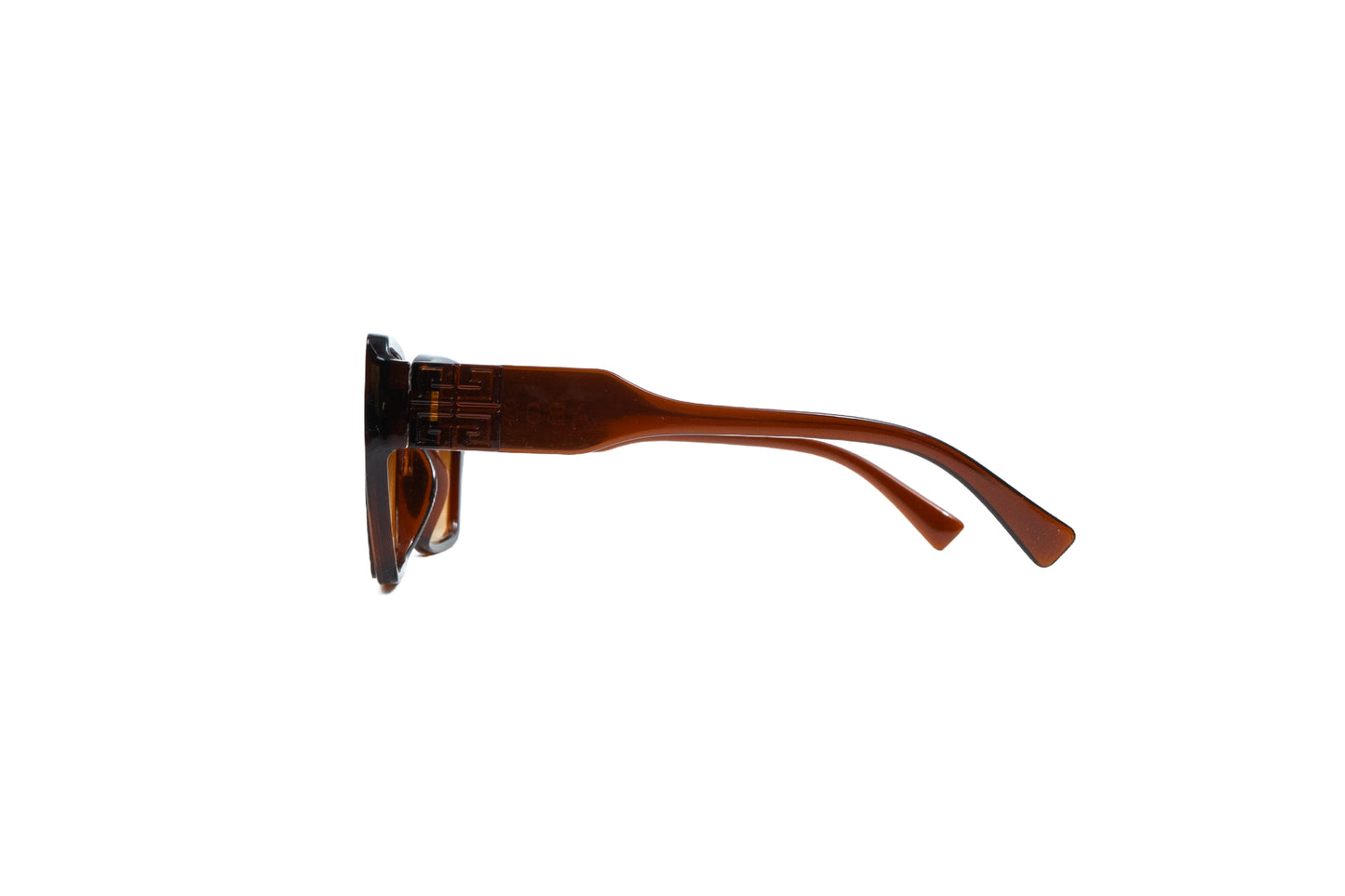 Q59h. Celebrity sunglasses UV400 Retina protected cooling glass