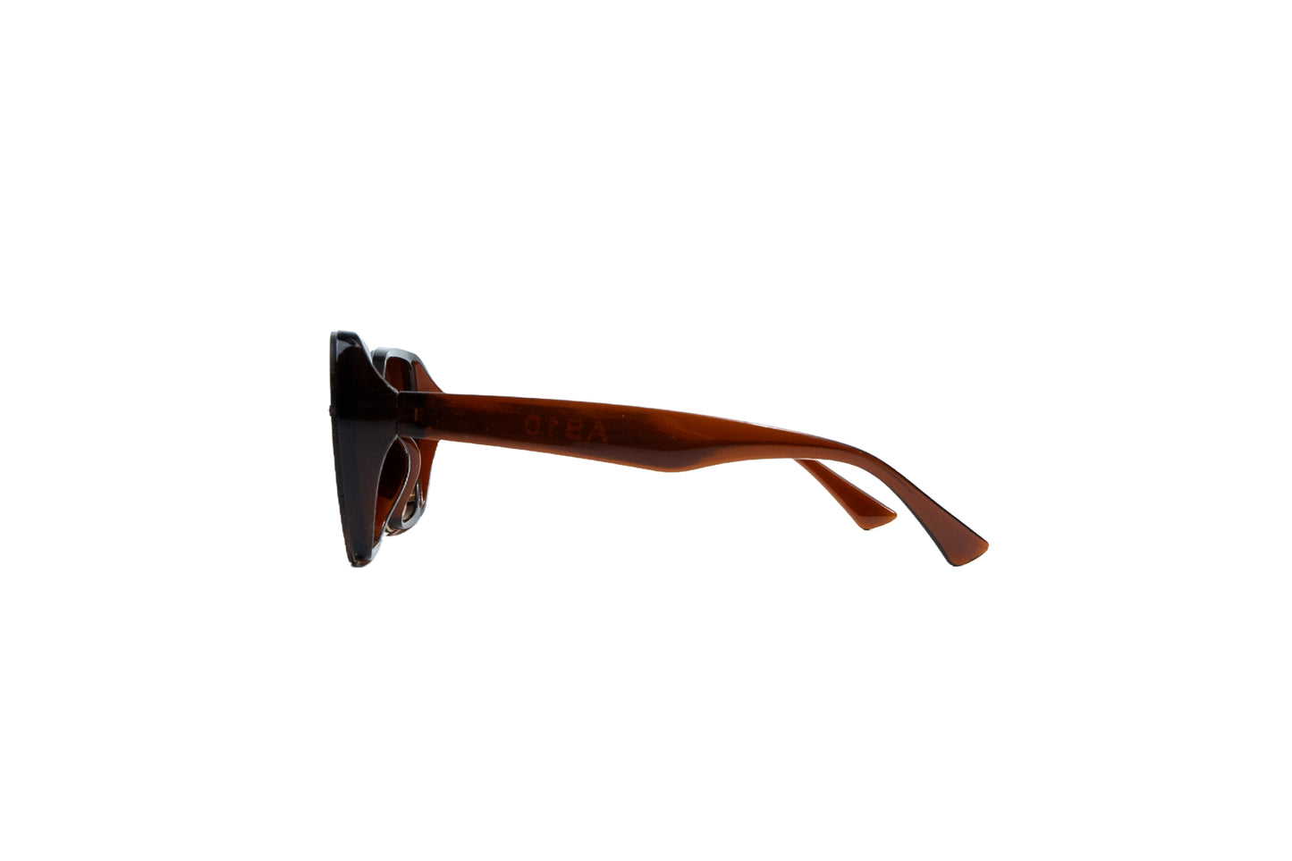 Q68D.Celebrity sunglasses UV400 Retina protected cooling glass
