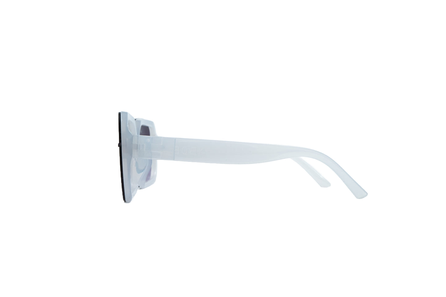 Q60b. Celebrity sunglasses UV400 Retina protected cooling glass