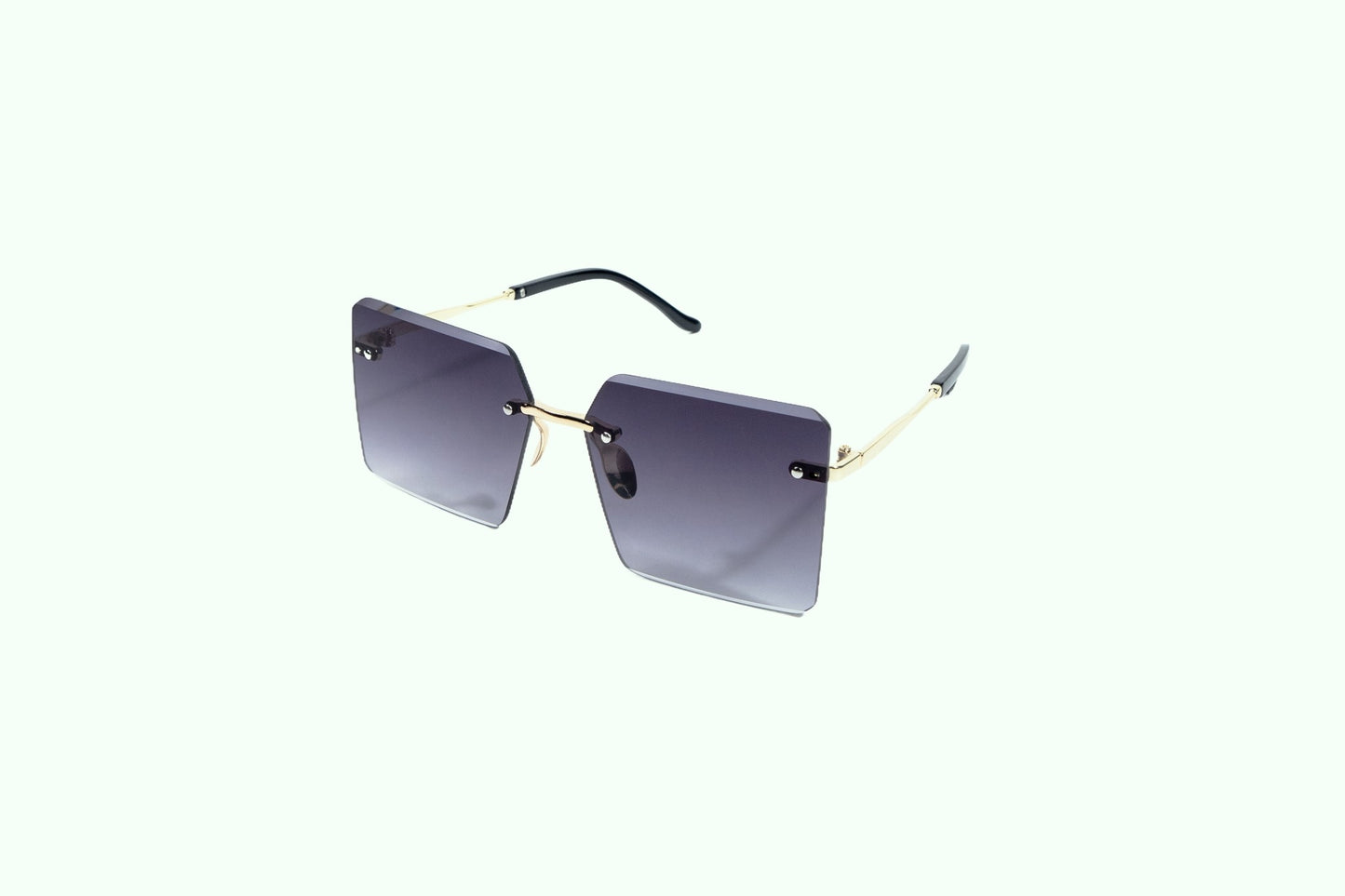 Q73d.Celebrity sunglasses UV400 Retina protected cooling glass
