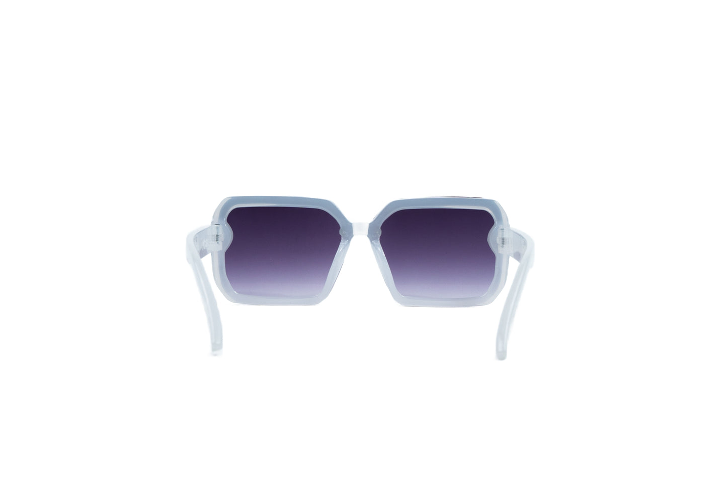 Q60b. Celebrity sunglasses UV400 Retina protected cooling glass