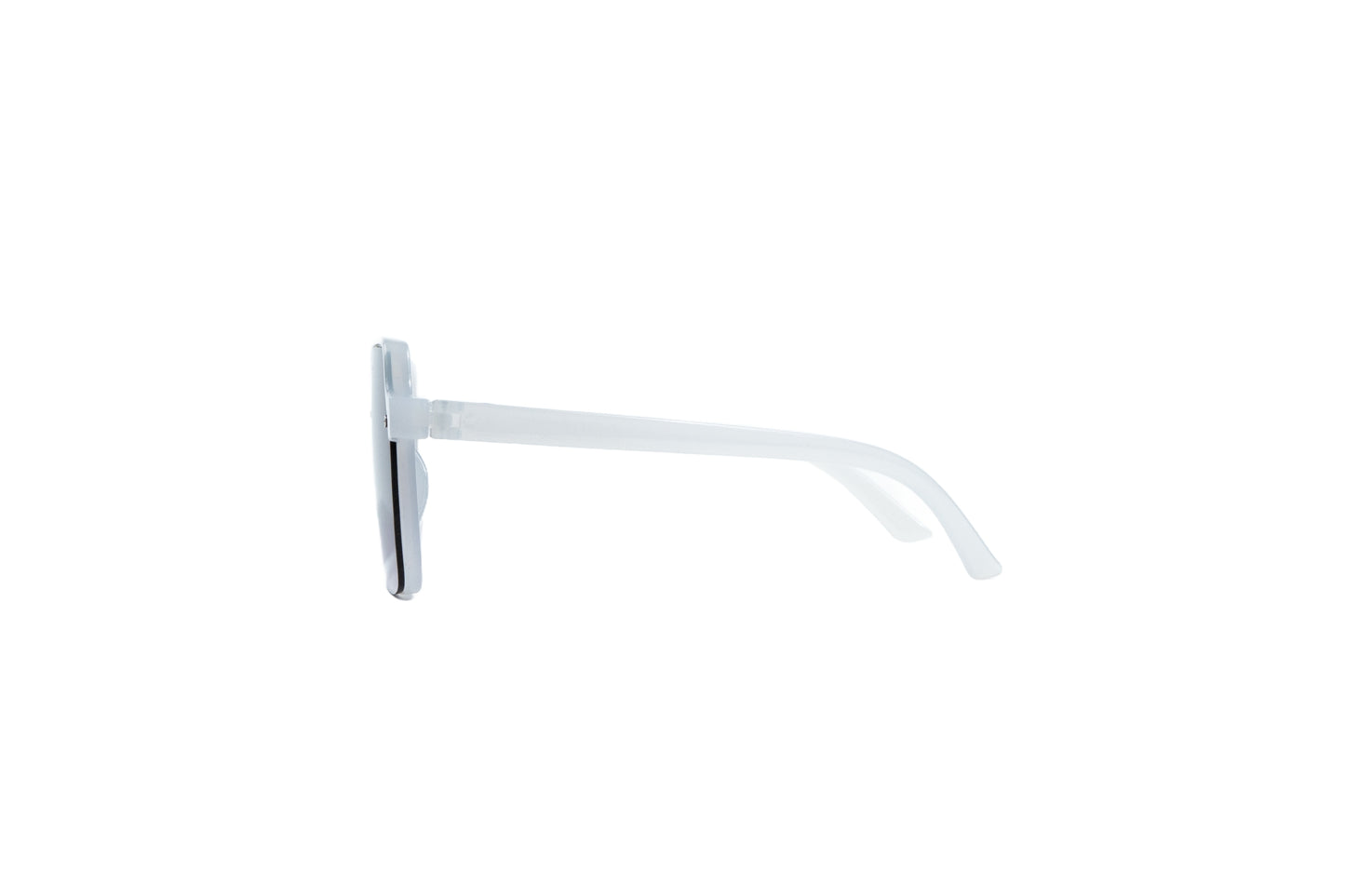 Q66D. Celebrity sunglasses UV400 Retina protected cooling glass