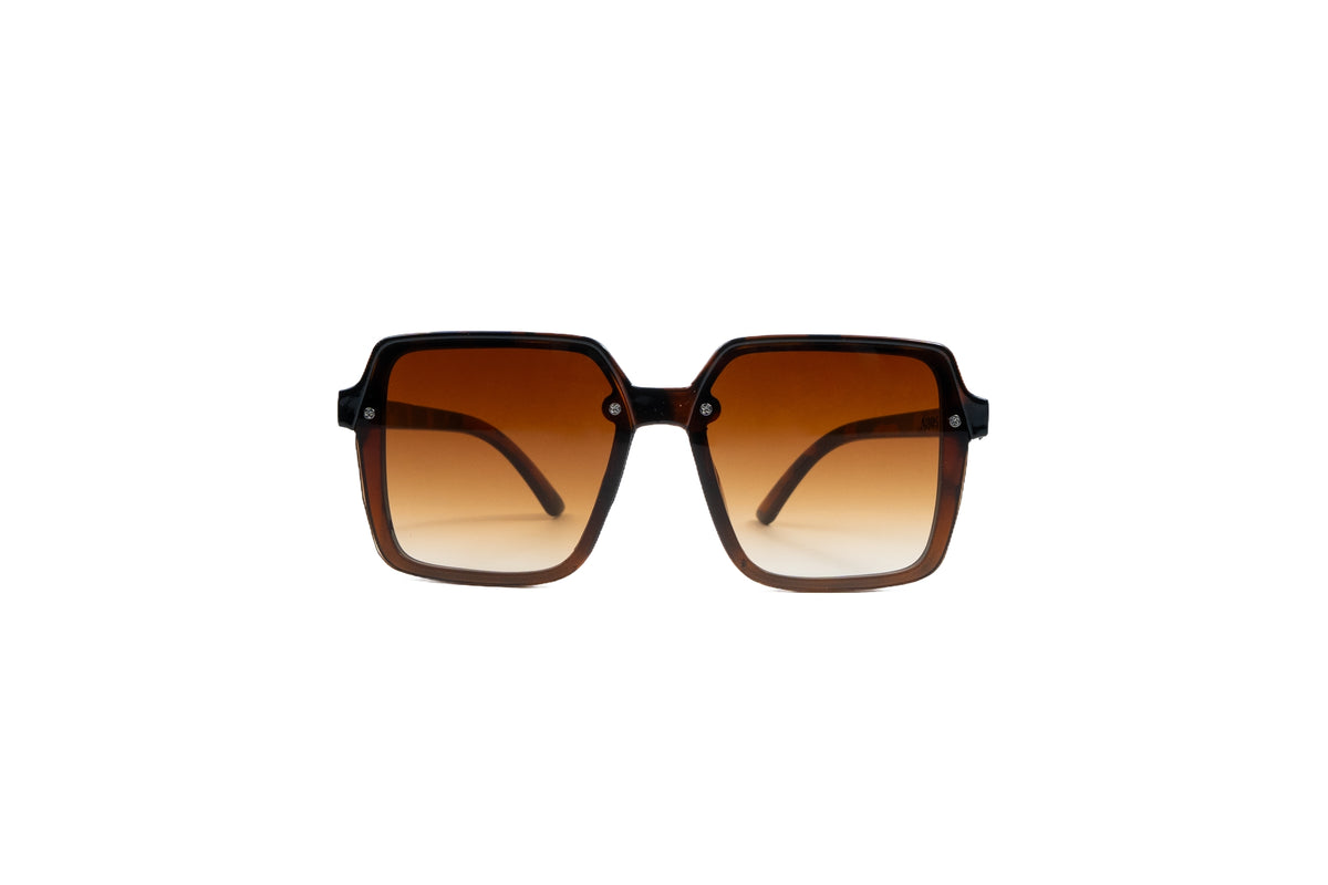 Q58g. Celebrity sunglasses UV400 Retina protected cooling glass