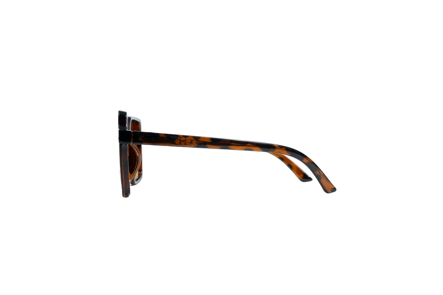 Q66G. Celebrity sunglasses UV400 Retina protected cooling glass