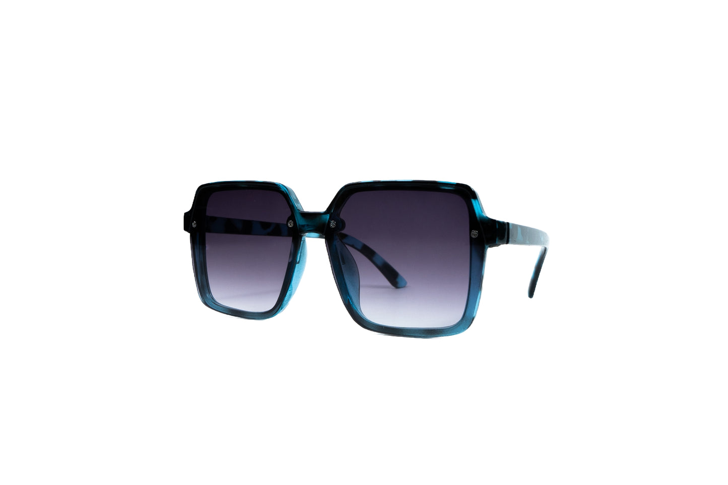 Q66I. Celebrity sunglasses UV400 Retina protected cooling glass