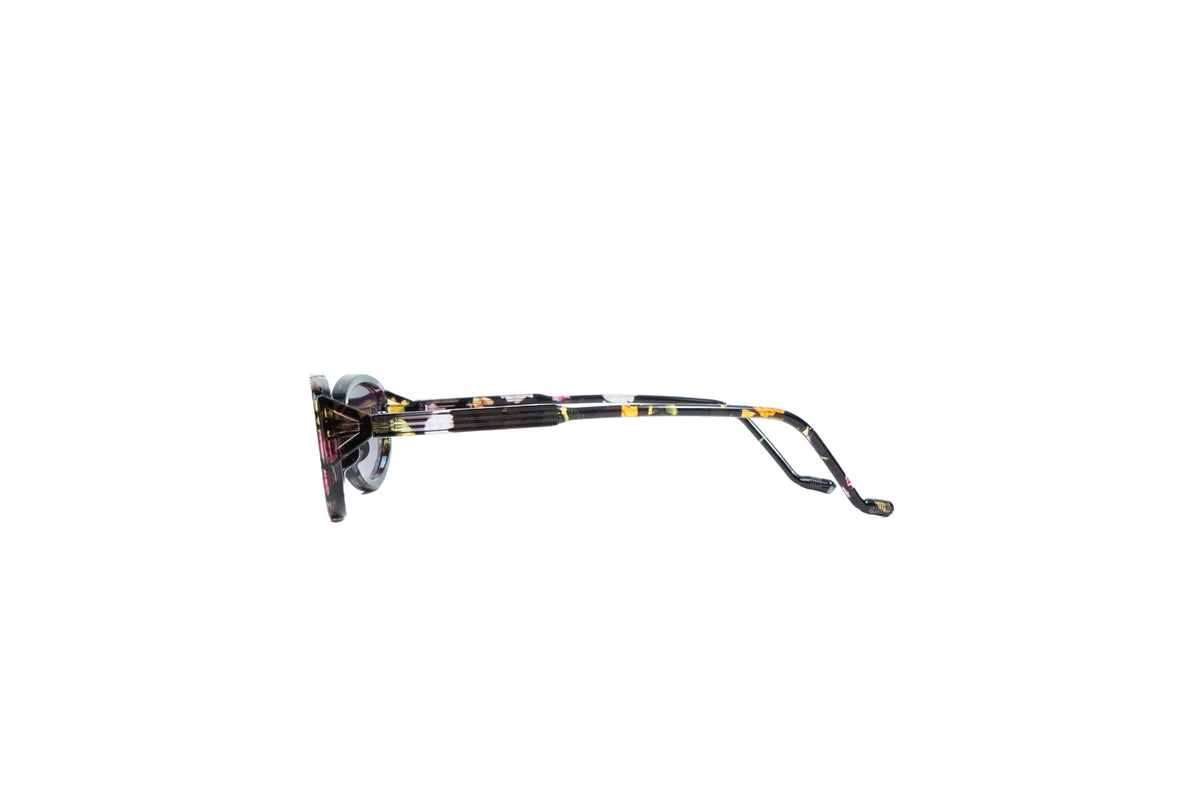 Q67A. Celebrity sunglasses UV400 Retina protected cooling glass