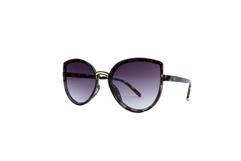 Q62b. Celebrity sunglasses UV400 Retina protected cooling glass