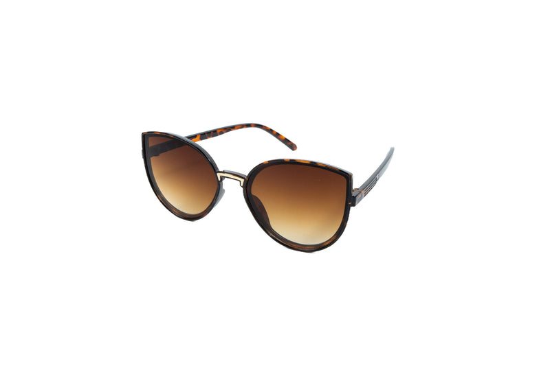 Q62c. Celebrity sunglasses UV400 Retina protected cooling glass