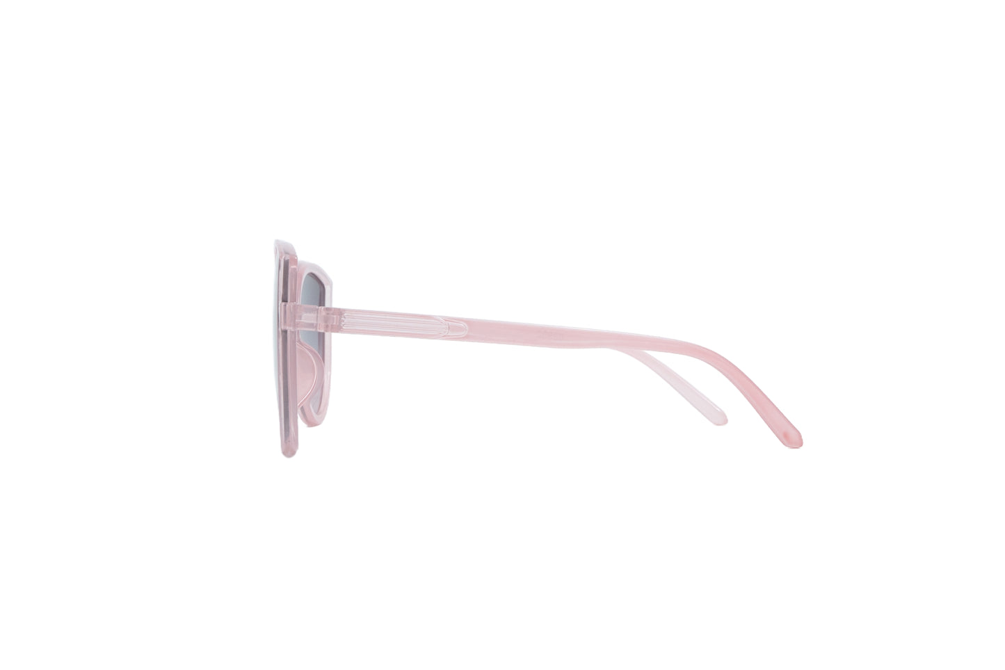 Q62g. Celebrity sunglasses UV400 Retina protected cooling glass