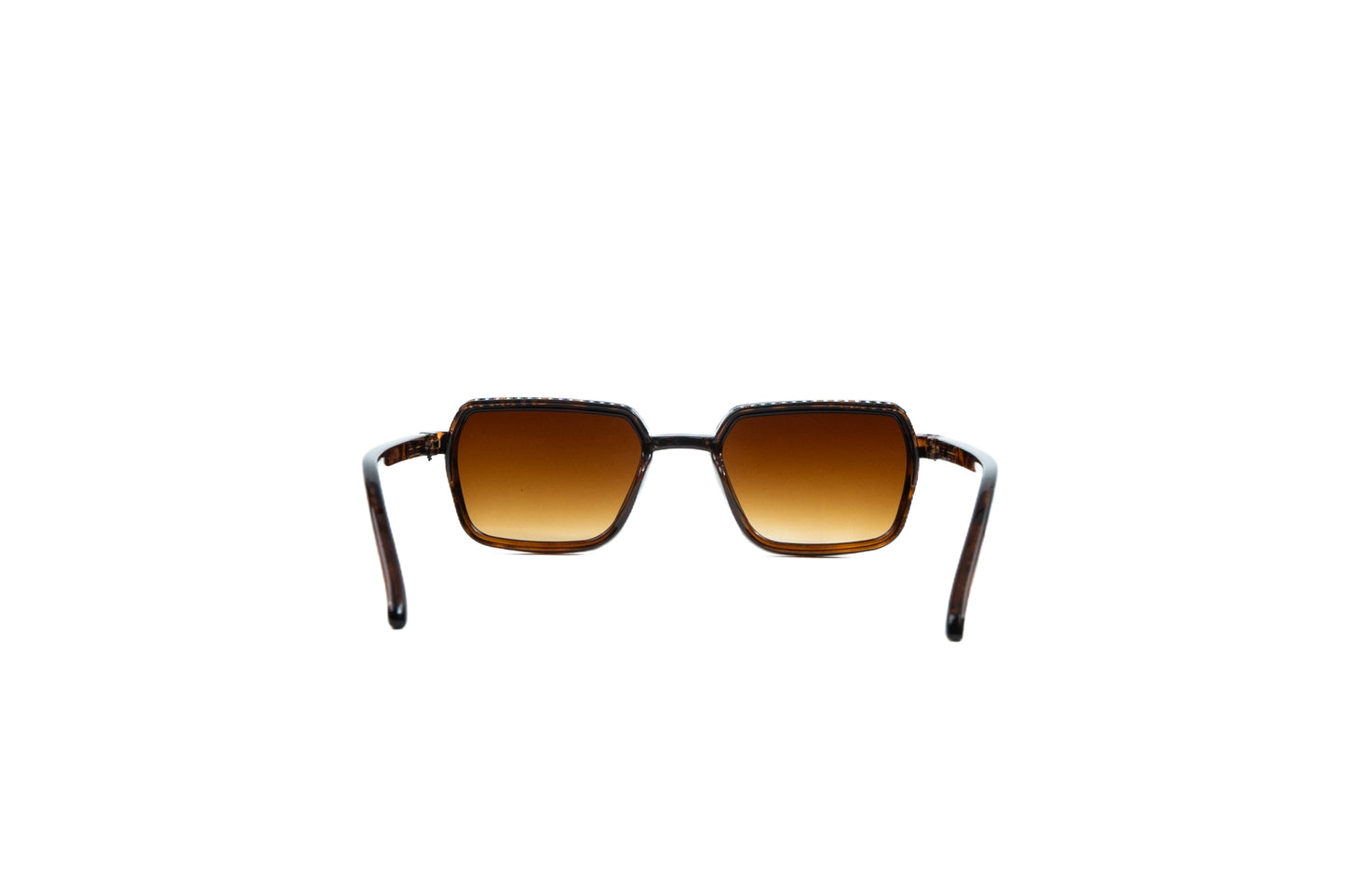 Q63a. Celebrity sunglasses UV400 Retina protected cooling glass