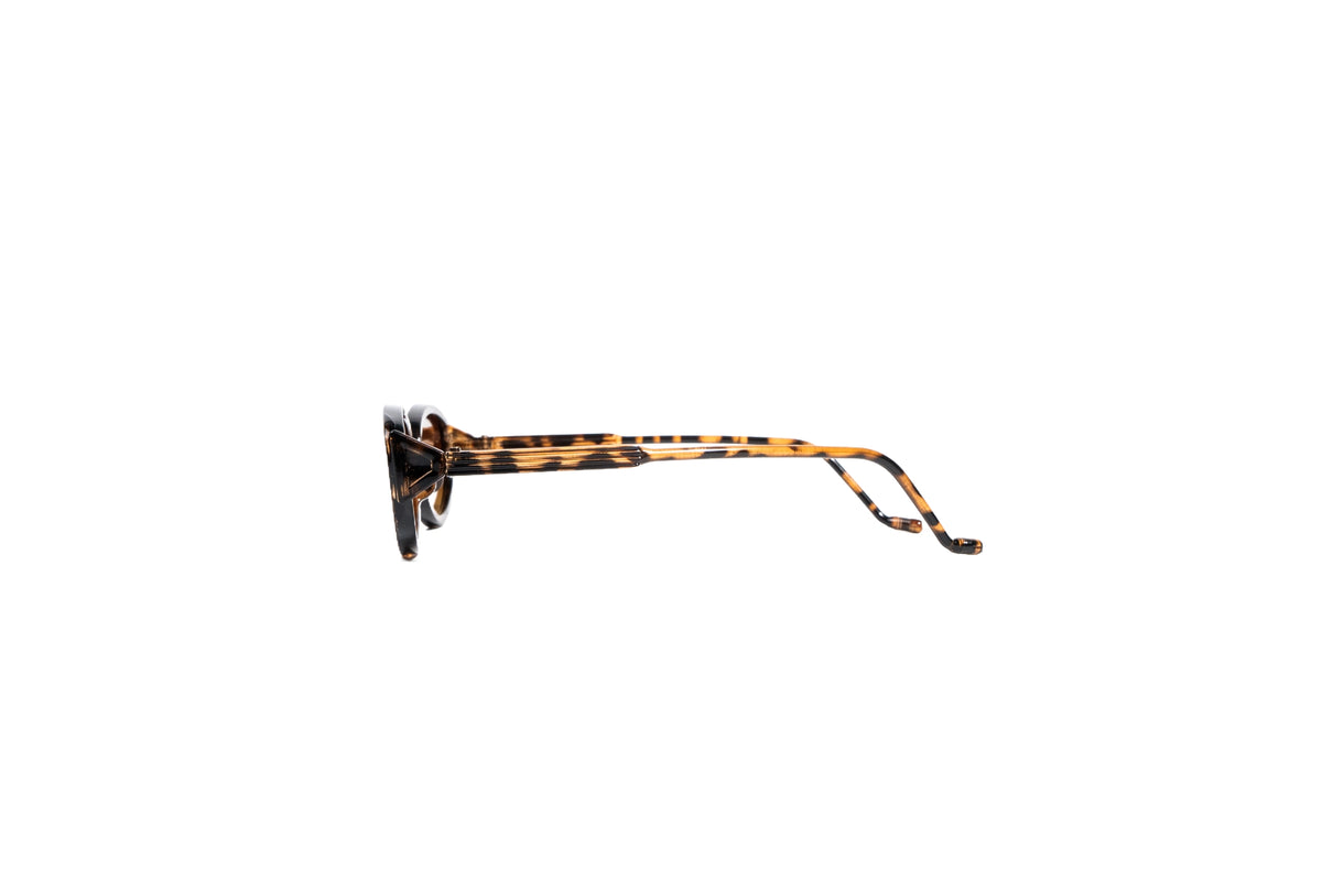 Q67L.Celebrity sunglasses UV400 Retina protected cooling glass