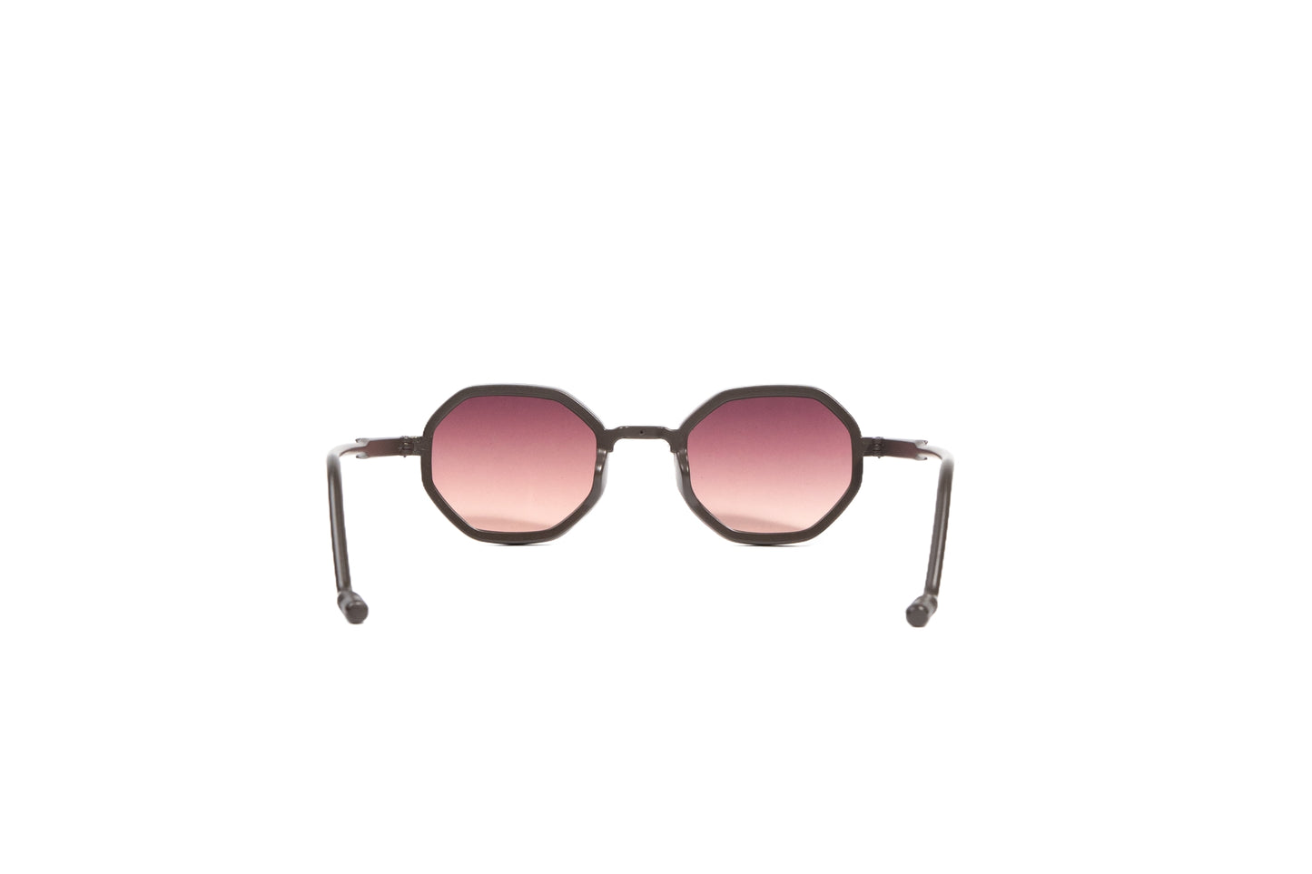 Q717E. Celebrity sunglasses UV400 Retina protected cooling glass