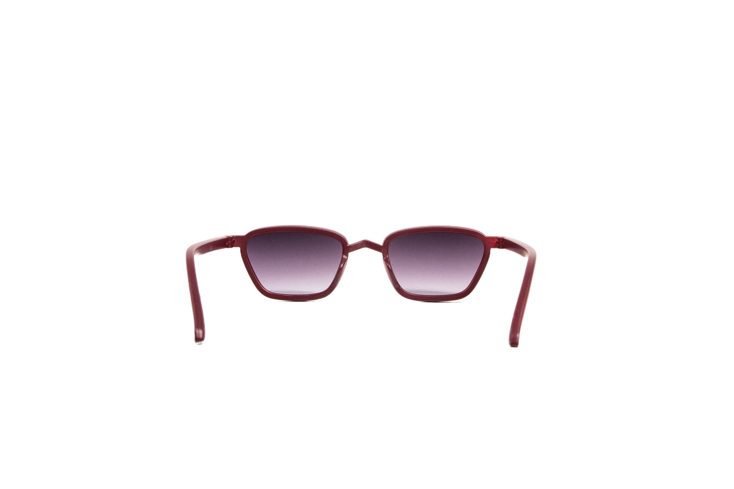 Q560B. Celebrity sunglasses UV400 Retina protected cooling glass