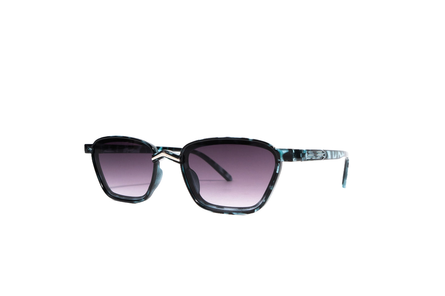 Q560C. Celebrity sunglasses UV400 Retina protected cooling glass