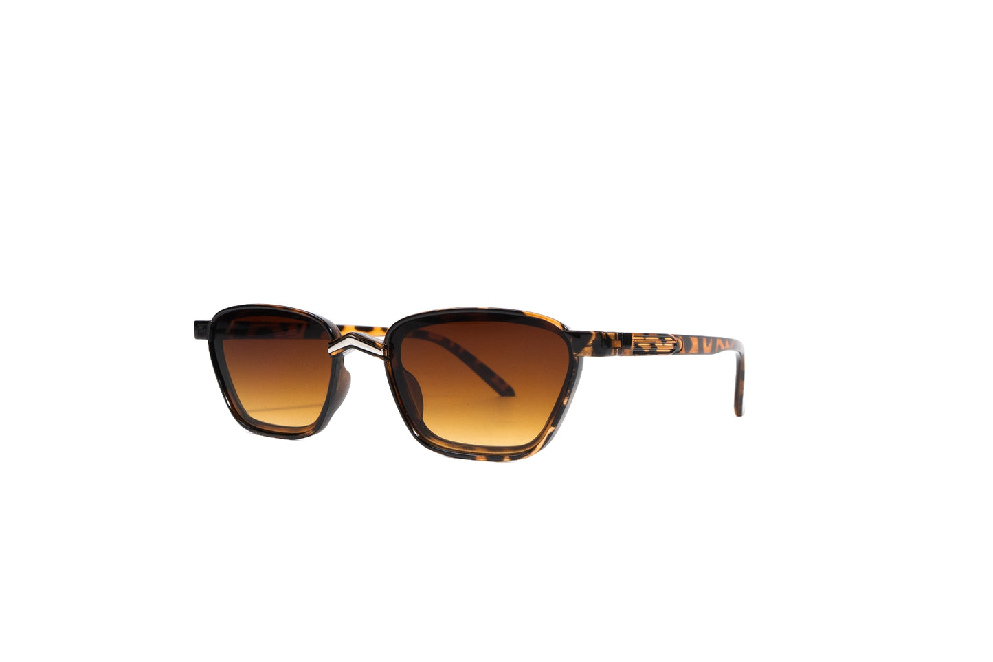Q560E. Celebrity sunglasses UV400 Retina protected cooling glass