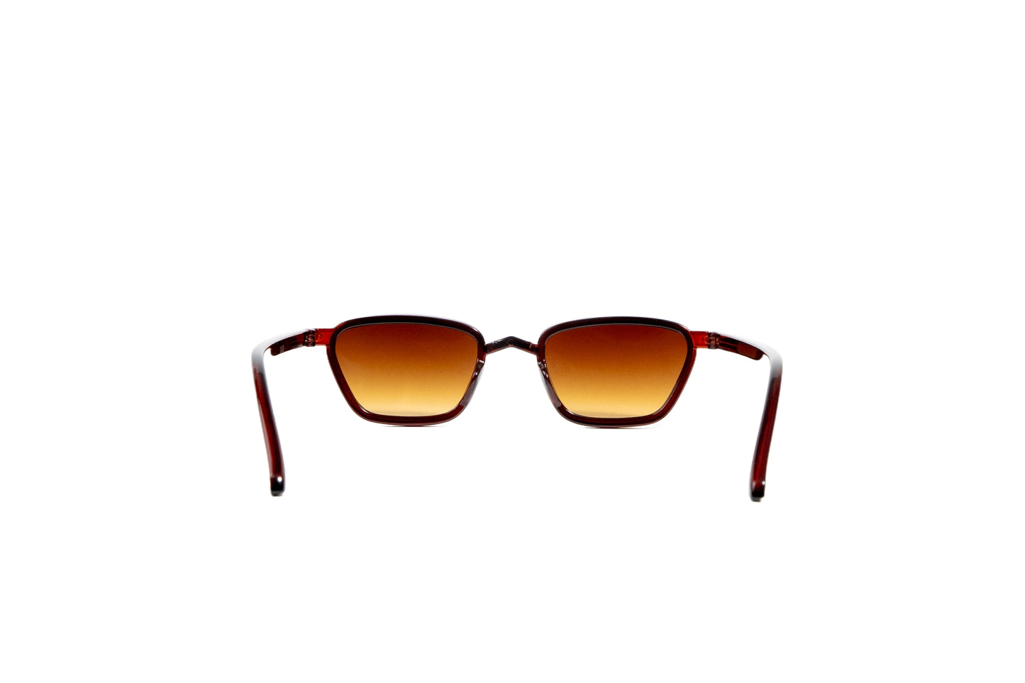 Q560J. Celebrity sunglasses UV400 Retina protected cooling glass