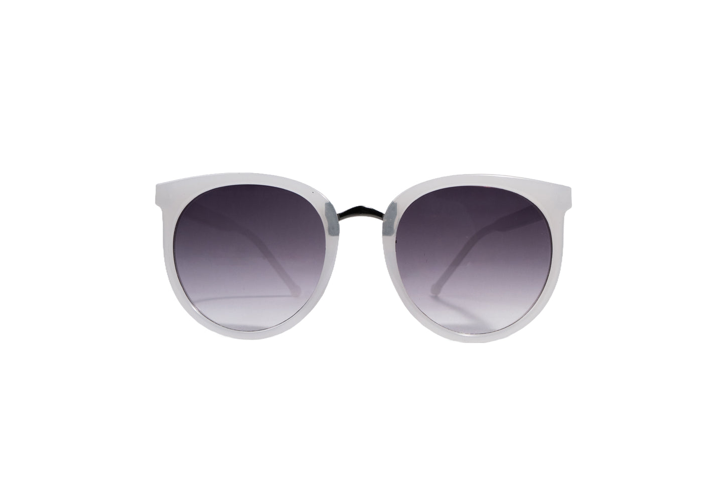Q561A. Celebrity sunglasses UV400 Retina protected cooling glass