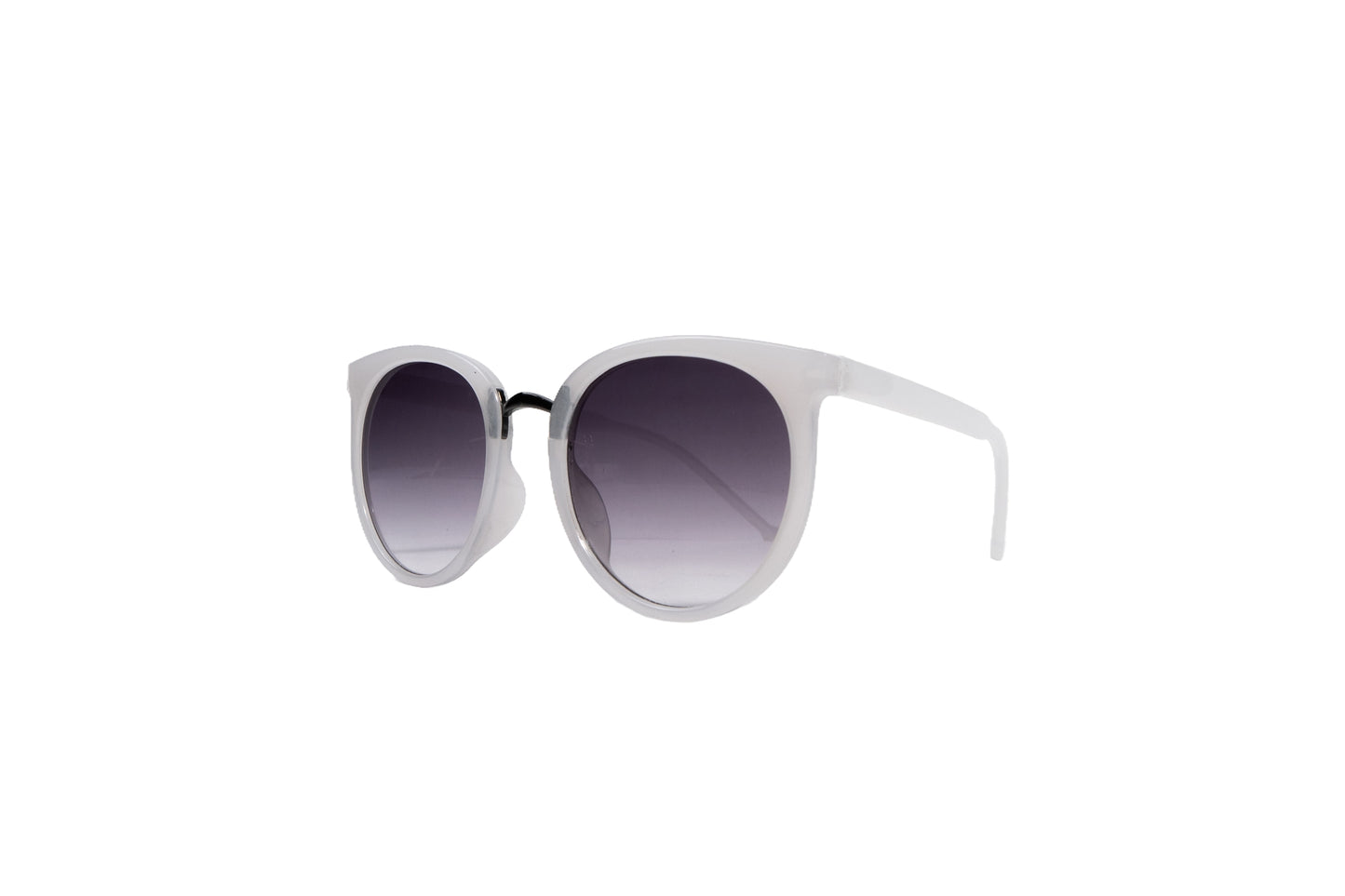 Q561A. Celebrity sunglasses UV400 Retina protected cooling glass