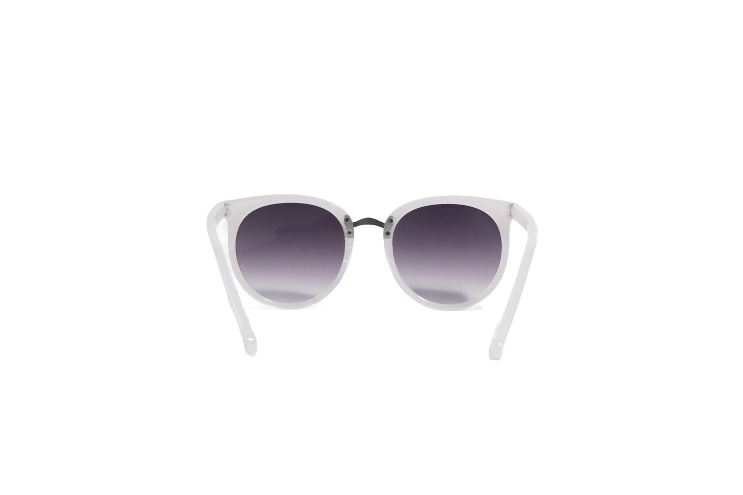 Q561A. Celebrity sunglasses UV400 Retina protected cooling glass