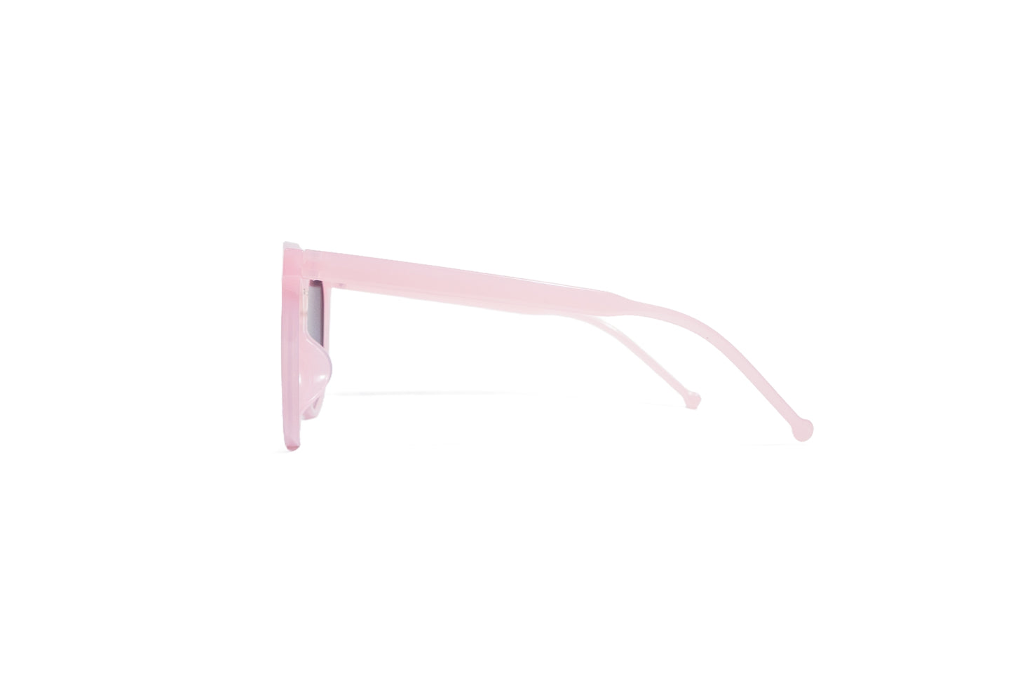 Q561B. Celebrity sunglasses UV400 Retina protected cooling glass