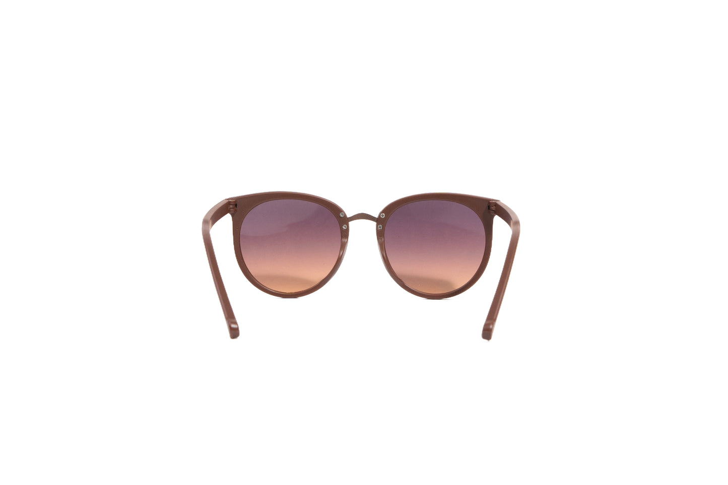 Q561C. Celebrity sunglasses UV400 Retina protected cooling glass