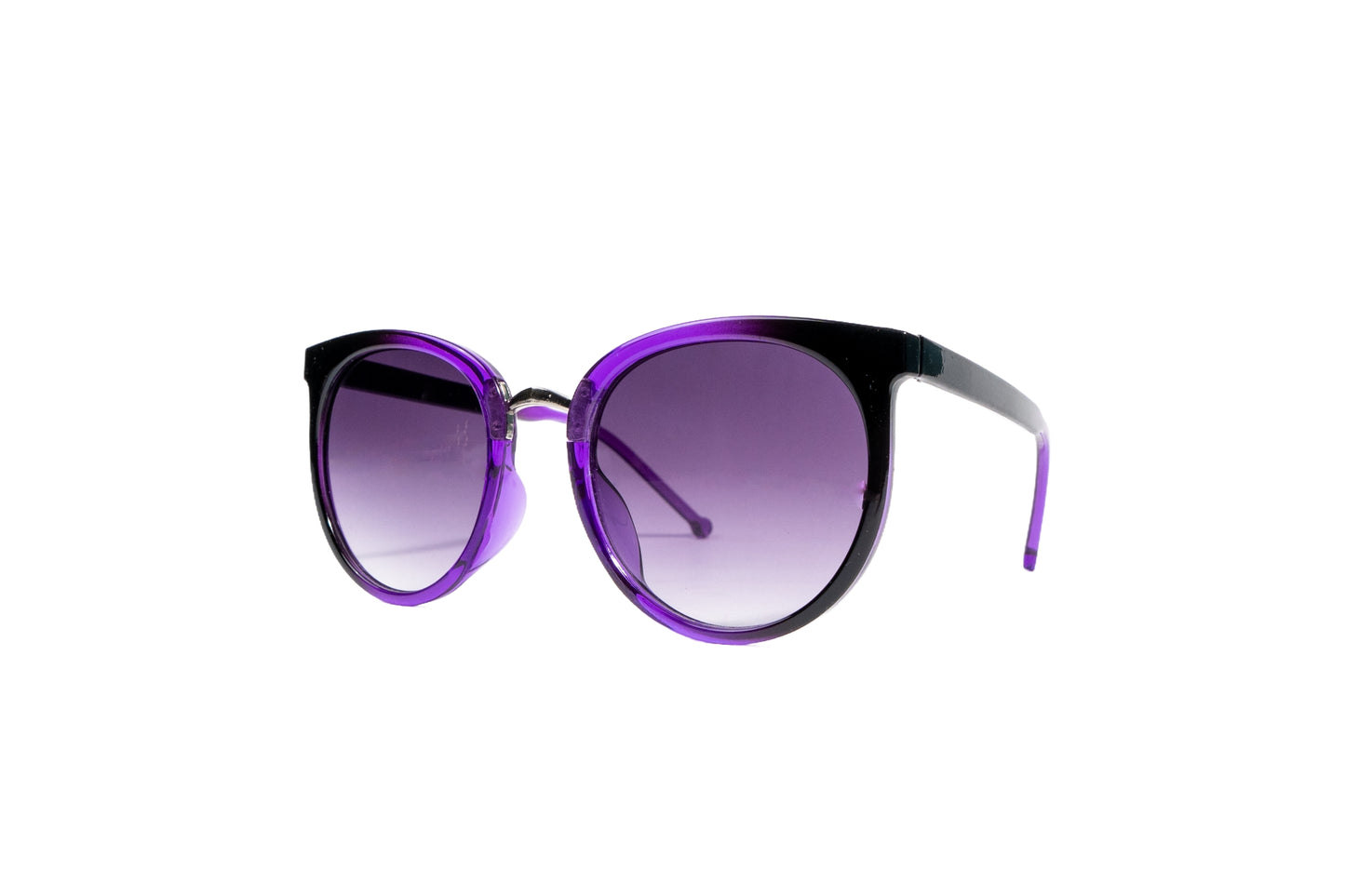 Q561F. Celebrity sunglasses UV400 Retina protected cooling glass