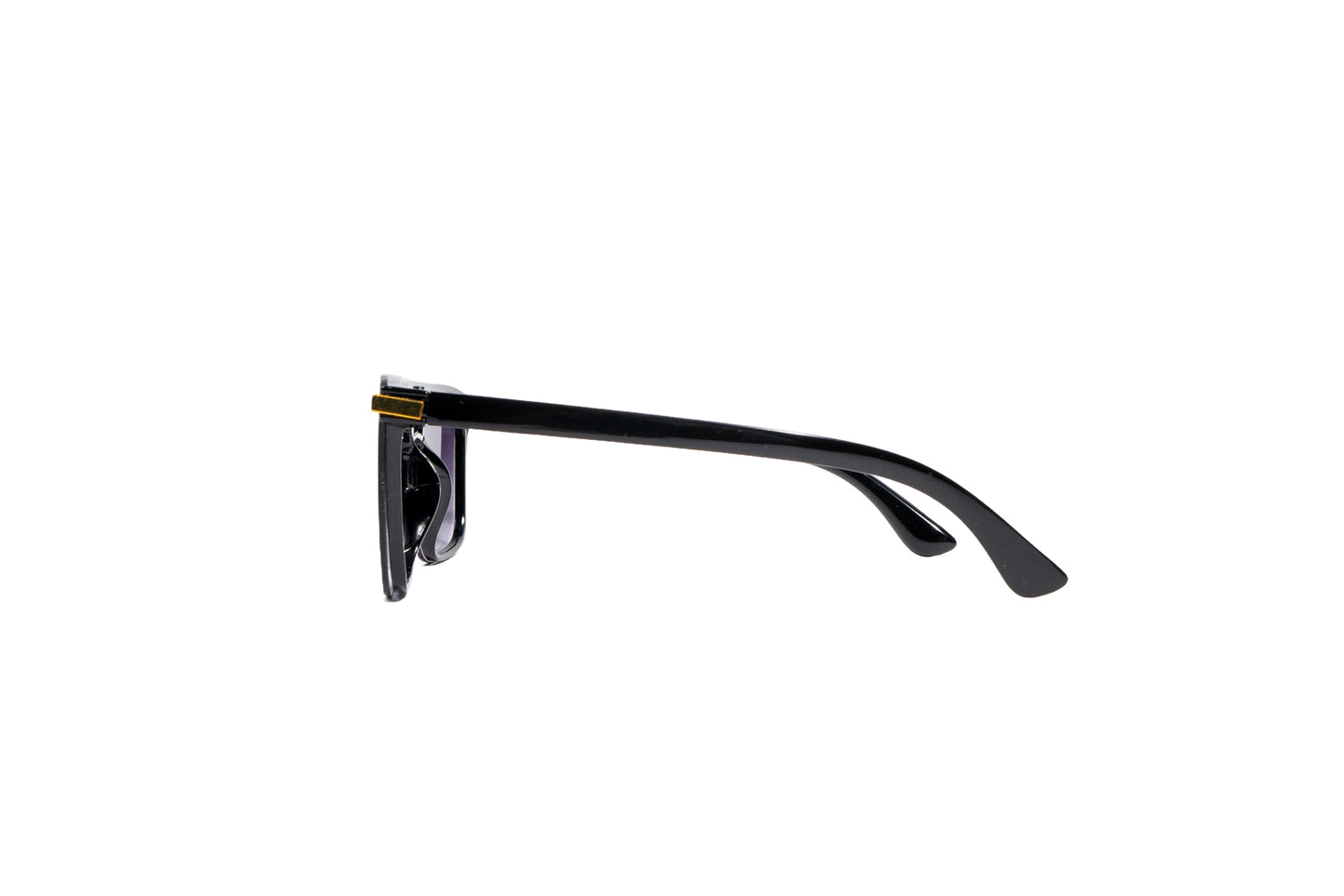 K715B. Men’s Celebrity sunglass UV400 Retina protected cooling glass