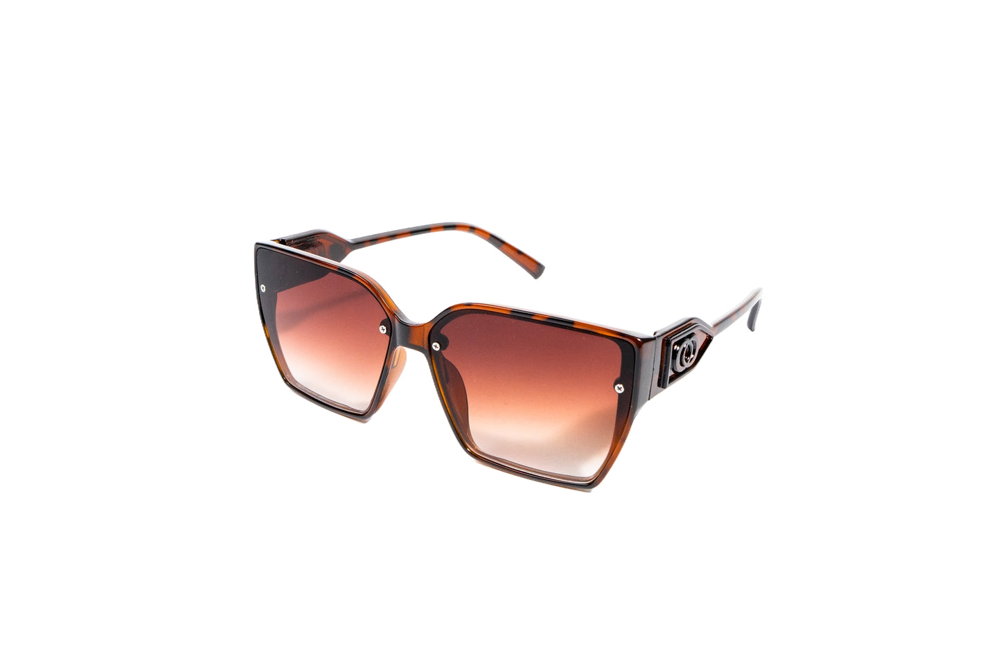 Q716H.  Celebrity sunglasses UV400 Retina protected cooling glass