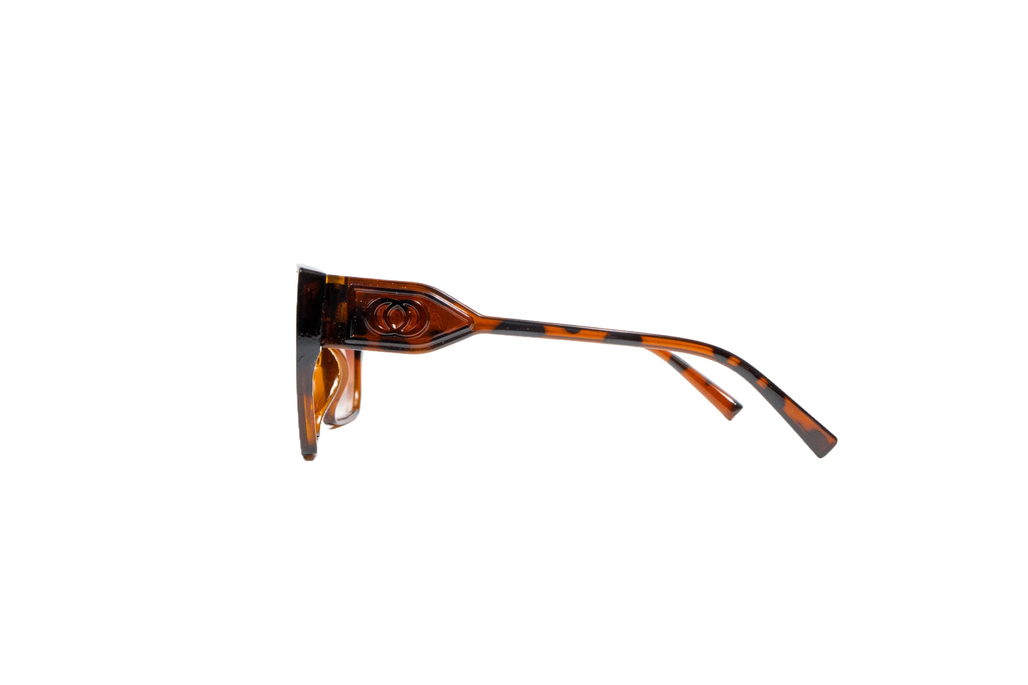Q716H.  Celebrity sunglasses UV400 Retina protected cooling glass