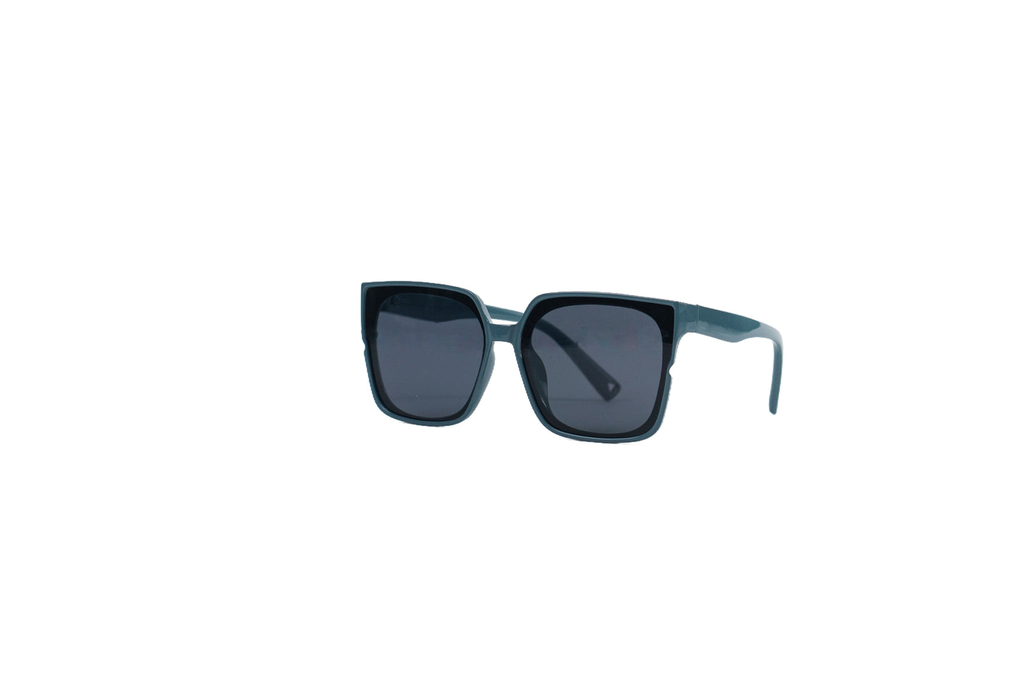 Q342. Celebrity stylish sunglasses UV400 Retina protected cooling glass