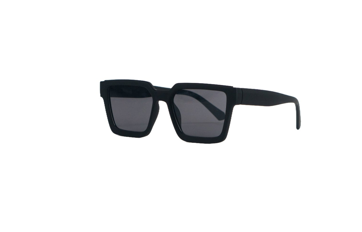 K387A. Men’s Celebrity sunglass UV400 Retina protected cooling glass