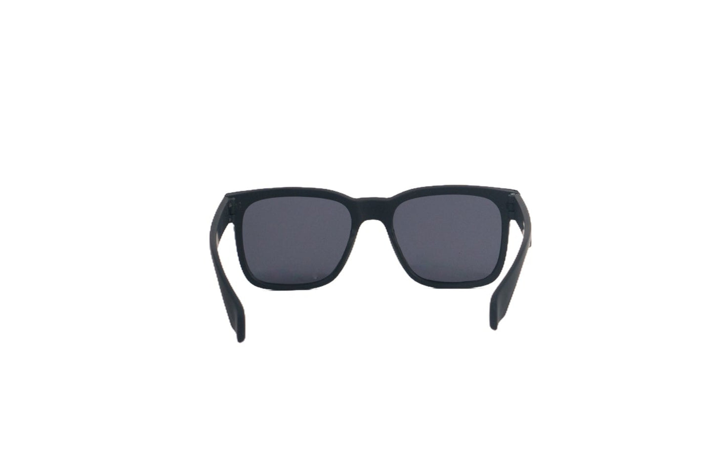 K385B. Men’s Celebrity sunglass UV400 Retina protected cooling glass