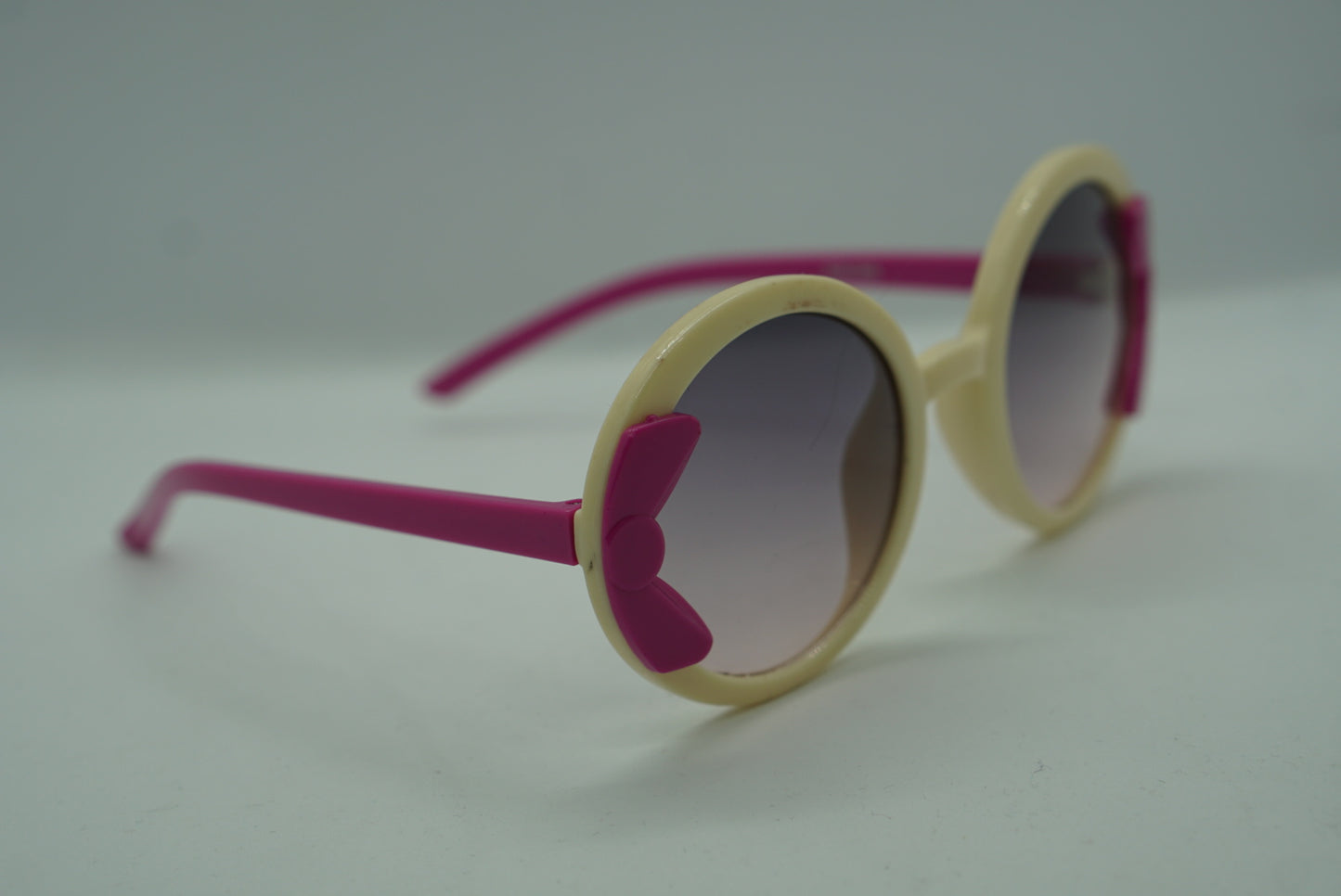 290. Kids Sunglass