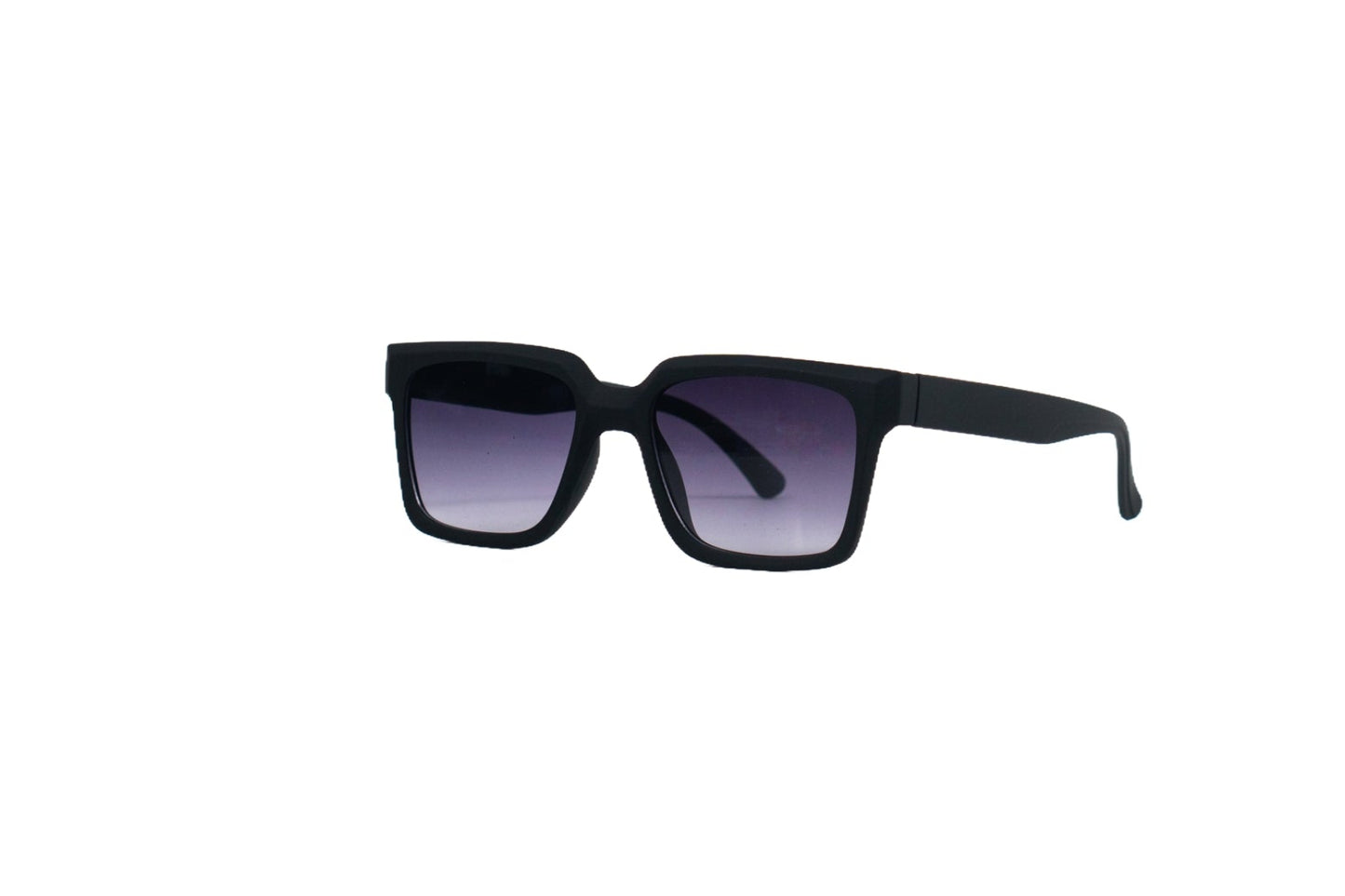 K879A. Men’s Celebrity sunglass UV400 Retina protected cooling glass