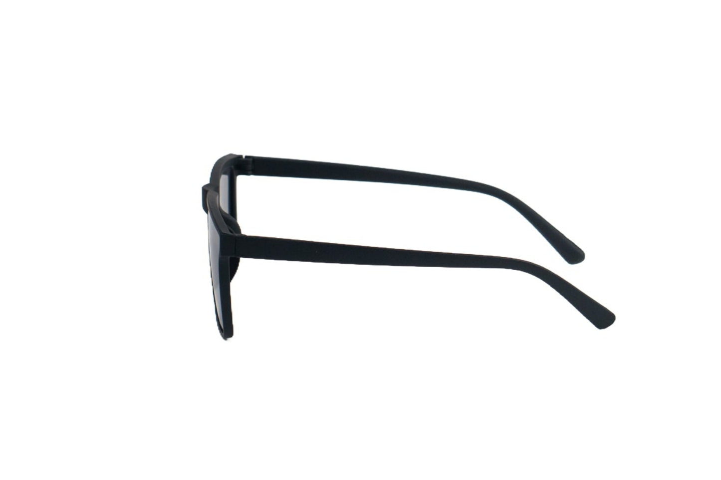 K383C. Men’s Celebrity sunglass UV400 Retina protected cooling glass