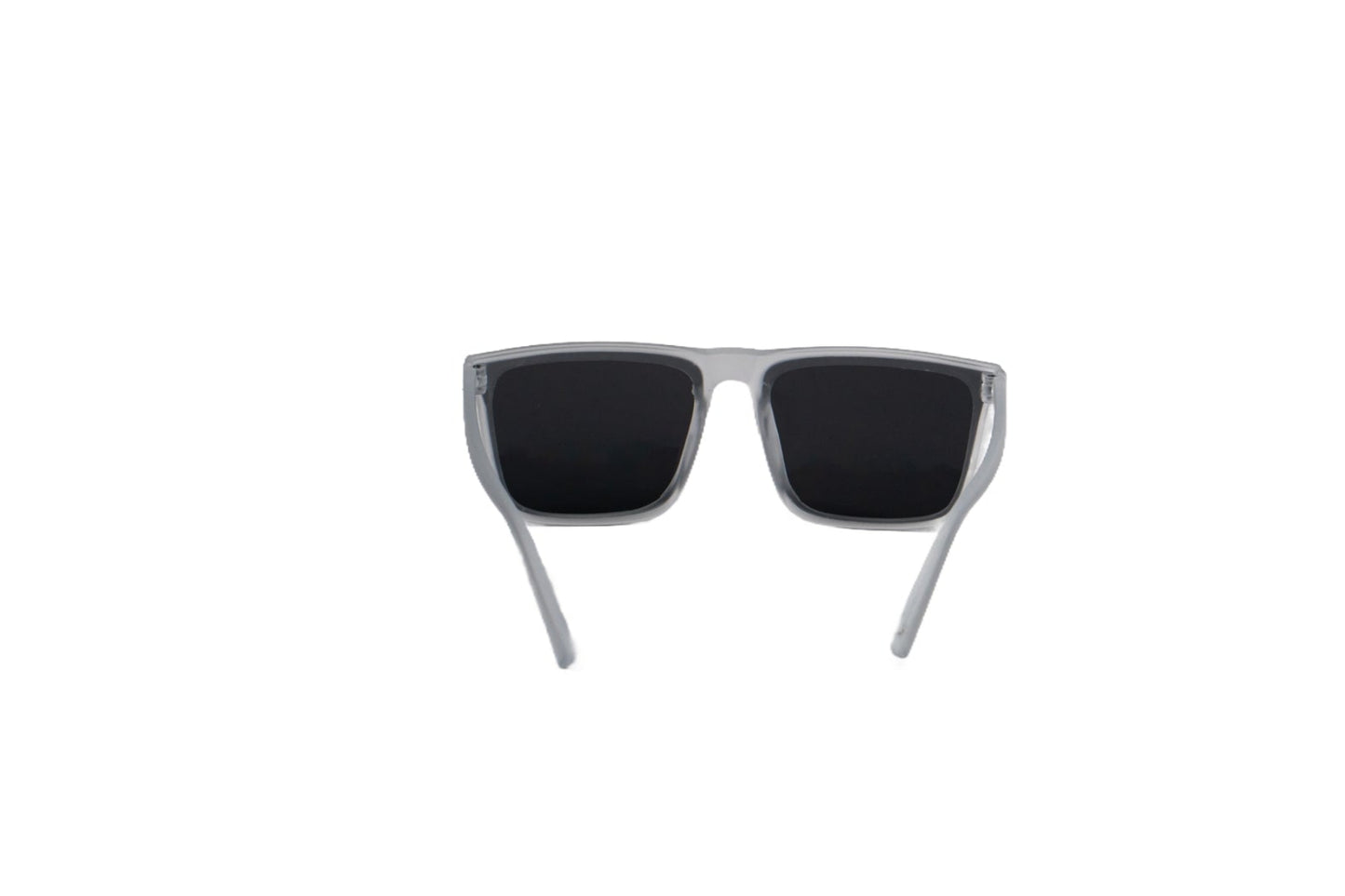 K384B. Men’s Celebrity sunglass UV400 Retina protected cooling glass