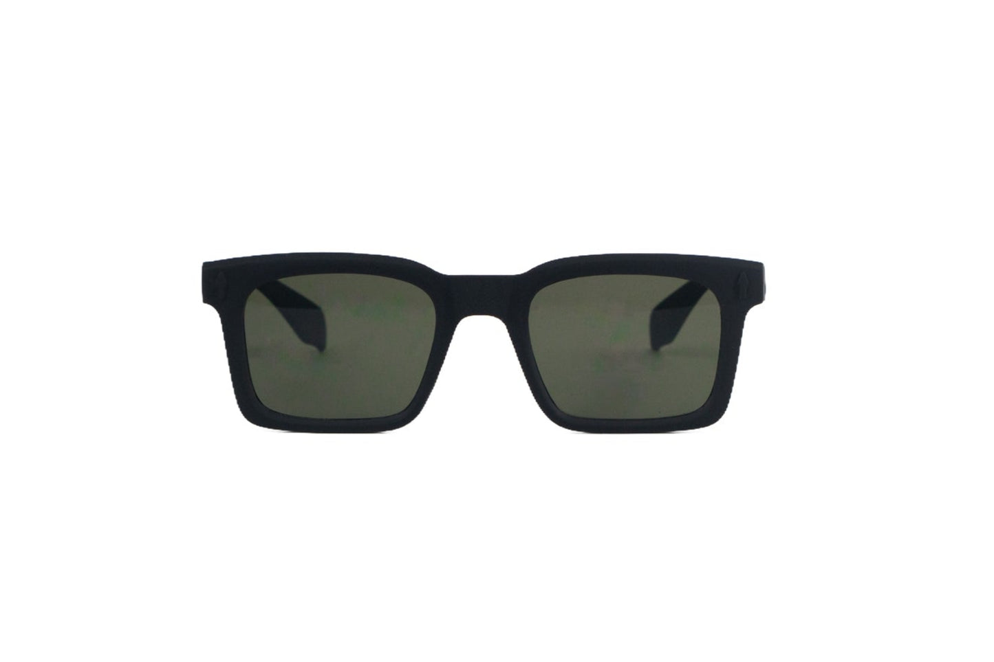 K382A. Men’s Celebrity sunglass UV400 Retina protected cooling glass