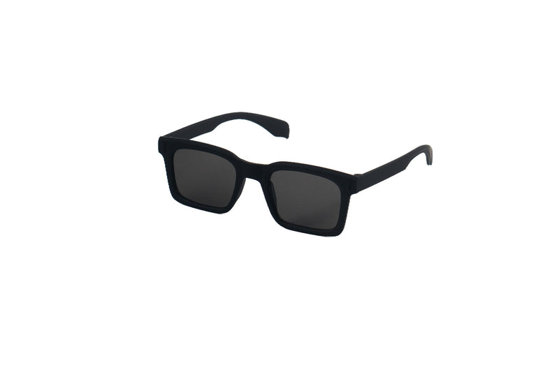 K382B. Men’s Celebrity sunglass UV400 Retina protected cooling glass