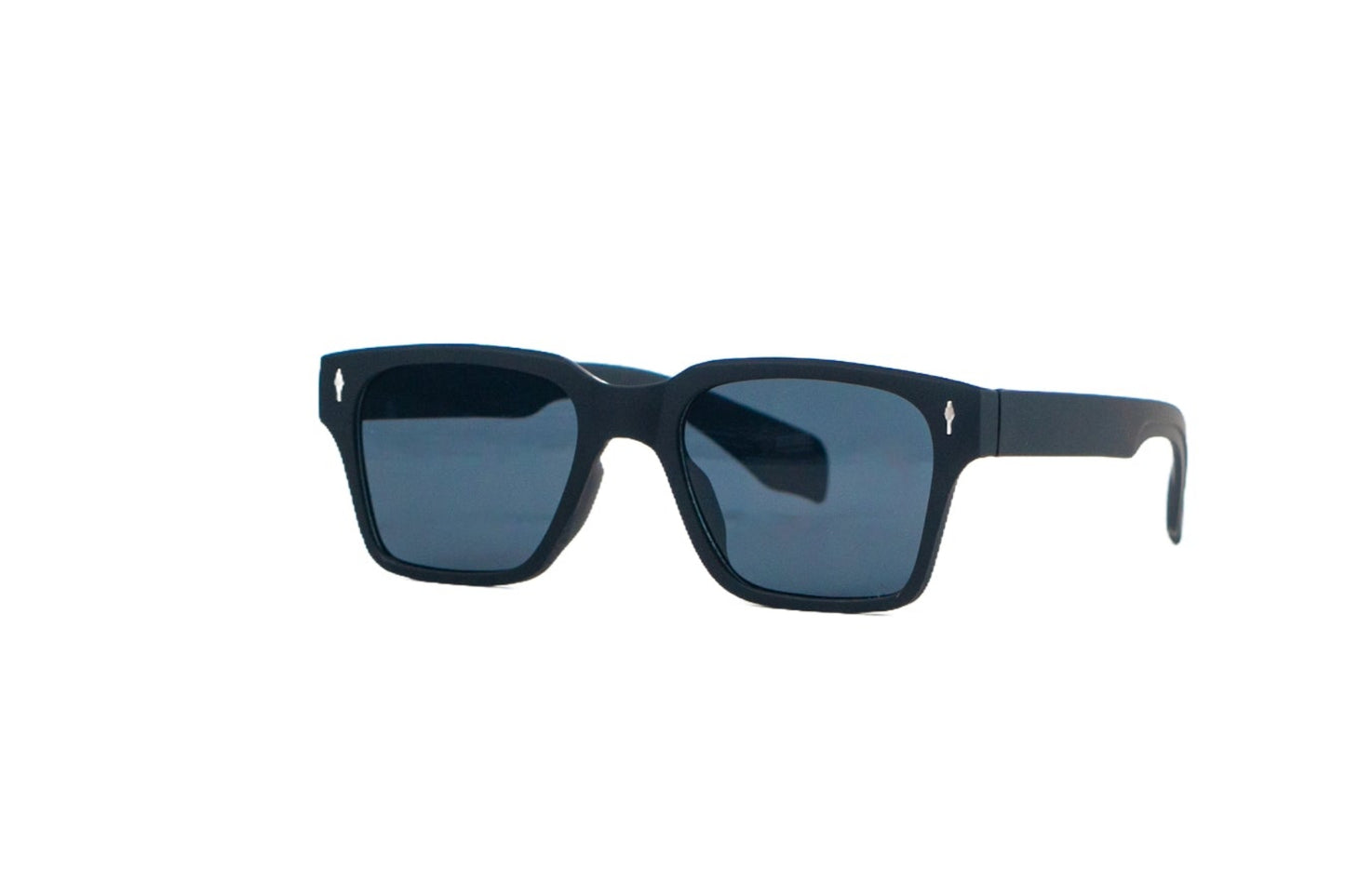 K381C. Men’s Celebrity sunglass UV400 Retina protected cooling glass