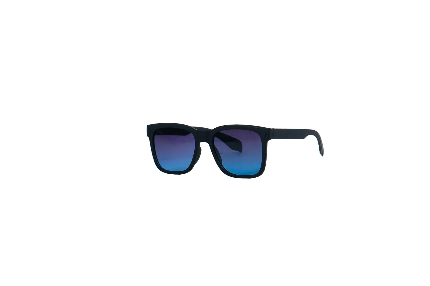 K895B. Men’s Celebrity sunglass UV400 Retina protected cooling glass