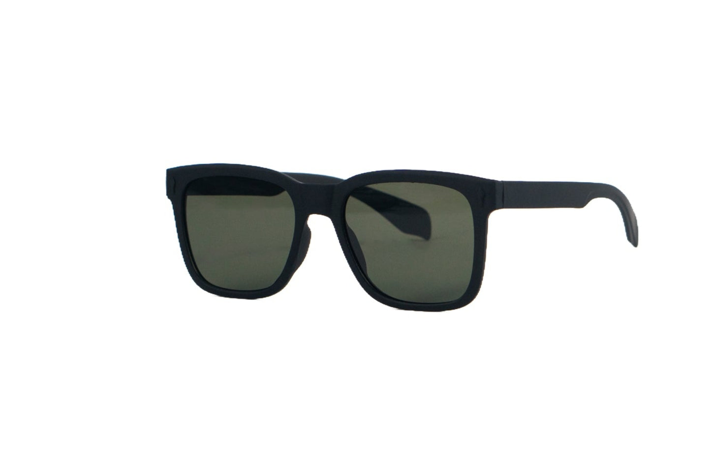 K895C. Men’s Celebrity sunglass UV400 Retina protected cooling glass