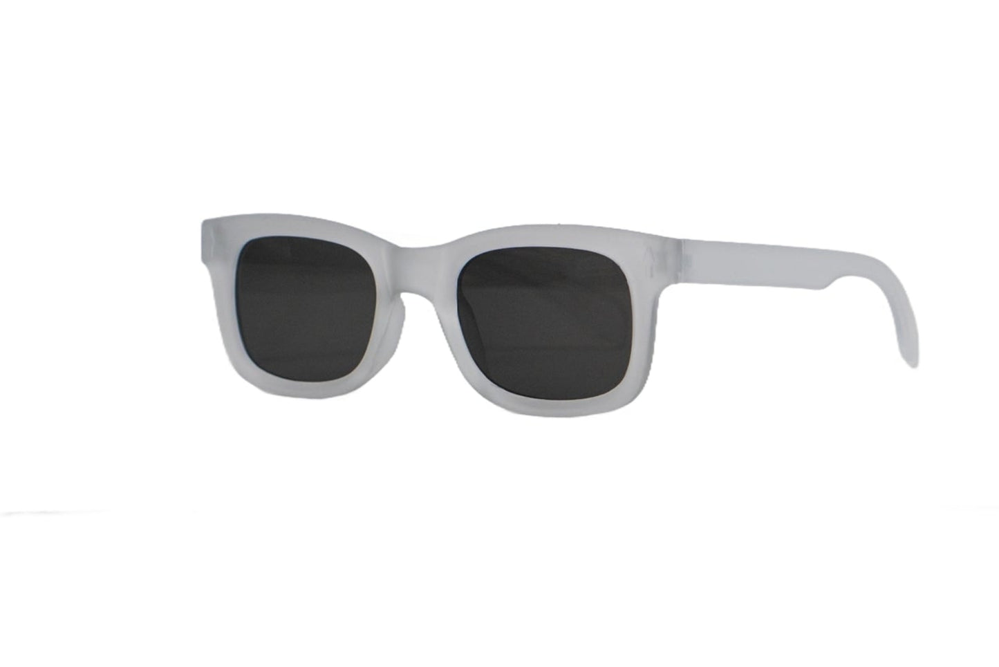 K885F. Men’s Celebrity sunglass UV400 Retina protected cooling glass
