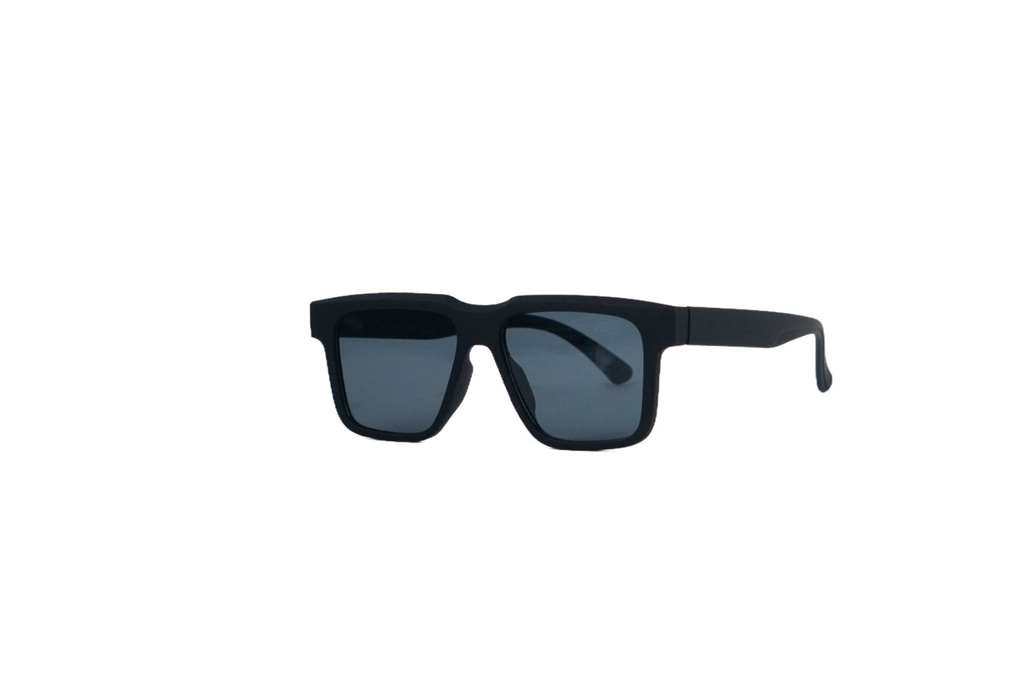 K723E. Men’s Celebrity sunglass UV400 Retina protected cooling glass