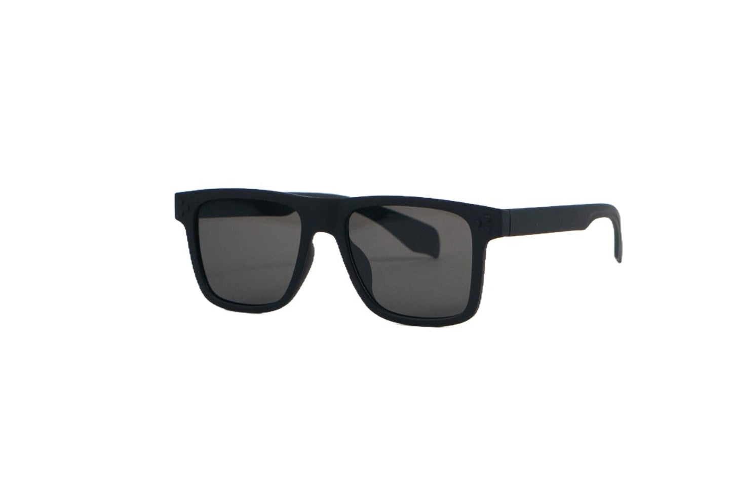 K724E. Men’s Celebrity sunglass UV400 Retina protected cooling glass