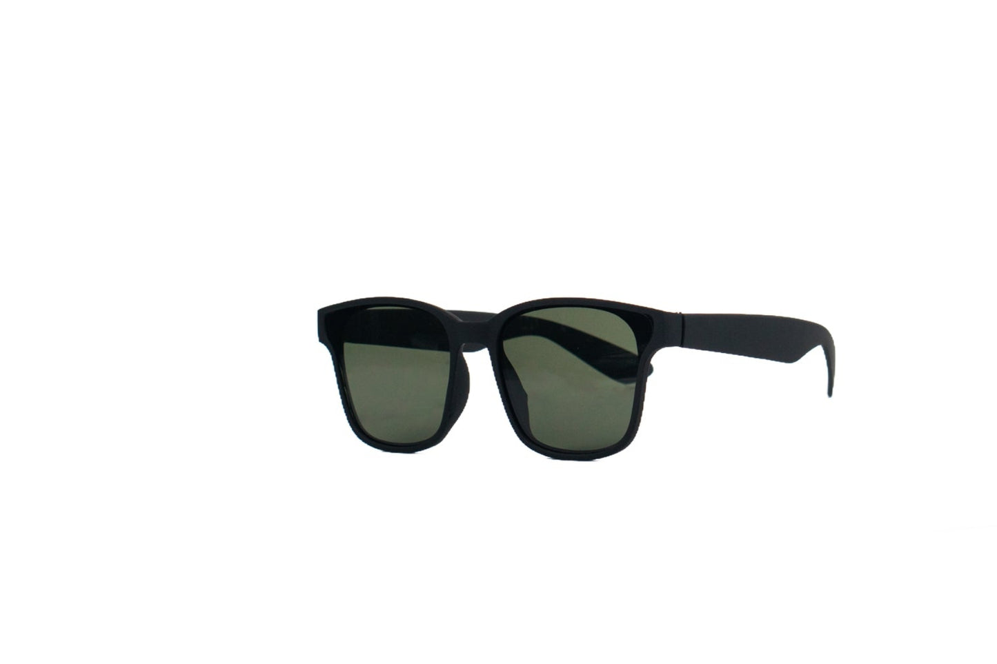 K722B. Men’s Celebrity sunglass UV400 Retina protected cooling glass