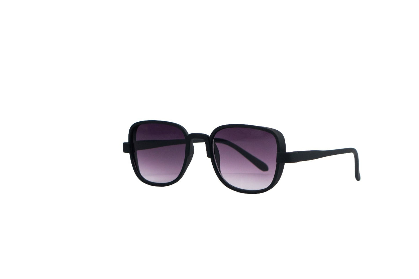 K721B. Men’s Celebrity sunglass UV400 Retina protected cooling glass