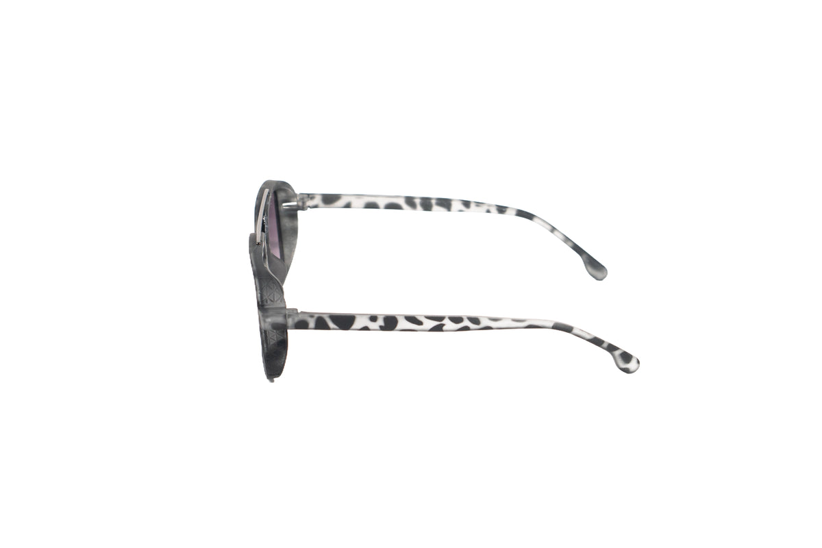 K168E. Men’s Celebrity sunglass UV400 Retina protected cooling glass