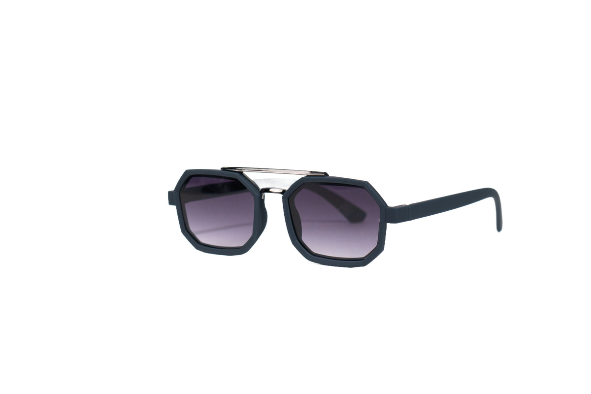K170C. Men’s Celebrity sunglass UV400 Retina protected cooling glass