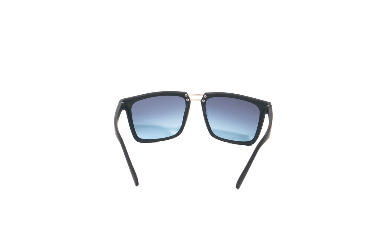 K175C. Men’s Celebrity sunglass UV400 Retina protected cooling glass
