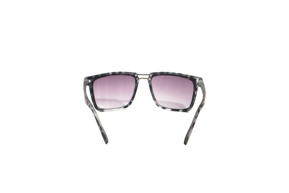 K175D. Men’s Celebrity sunglass UV400 Retina protected cooling glass